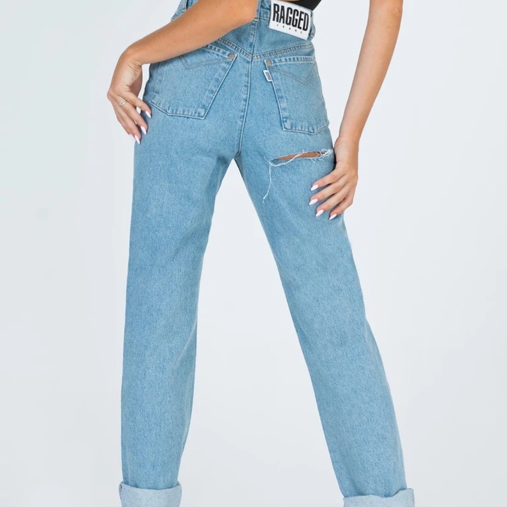 Ragged priest butt cut jeans